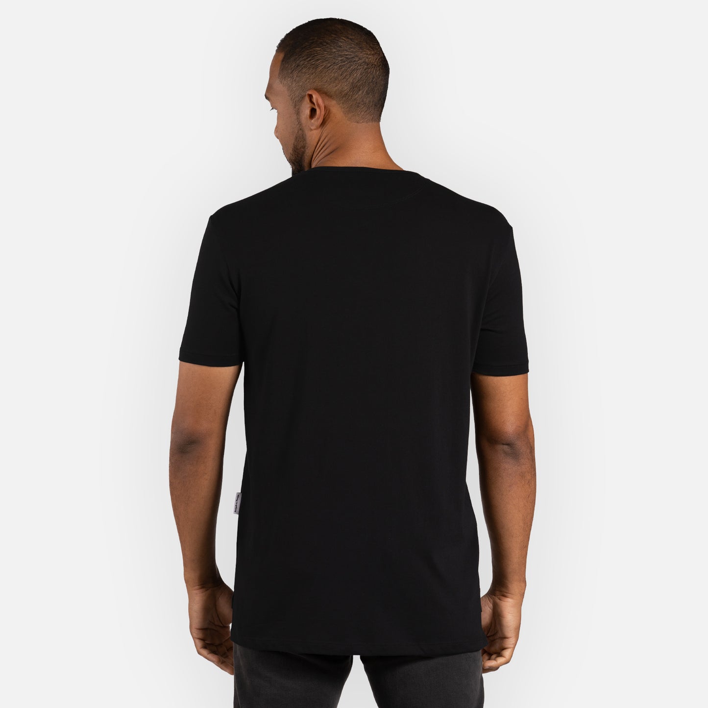 Signature Tee Split Hem - Black